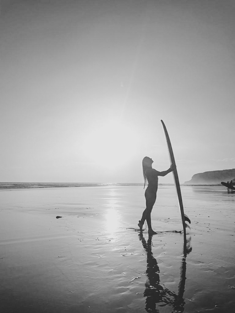 surfergirl sunset