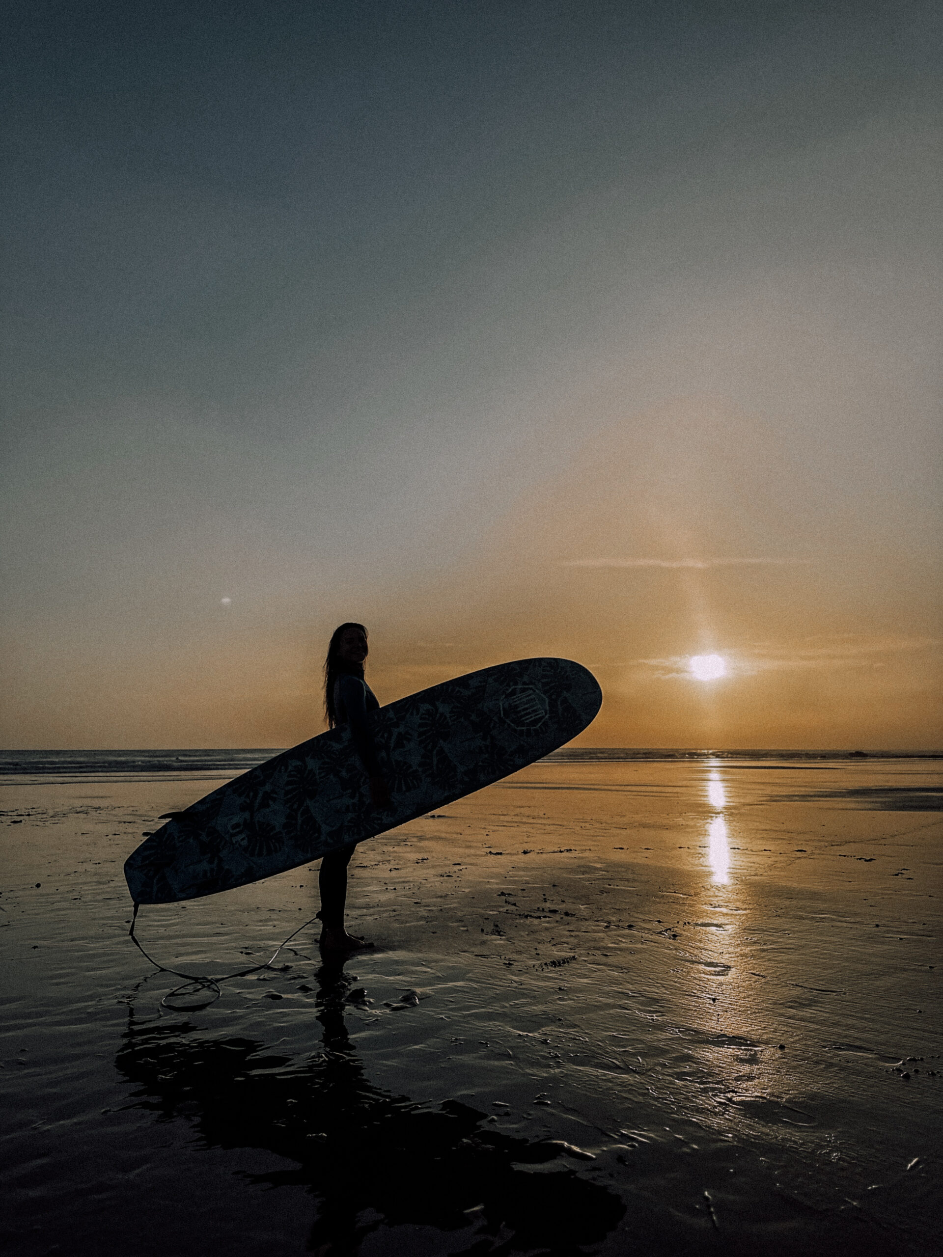 surf yoga retreat marokko sunset surfen