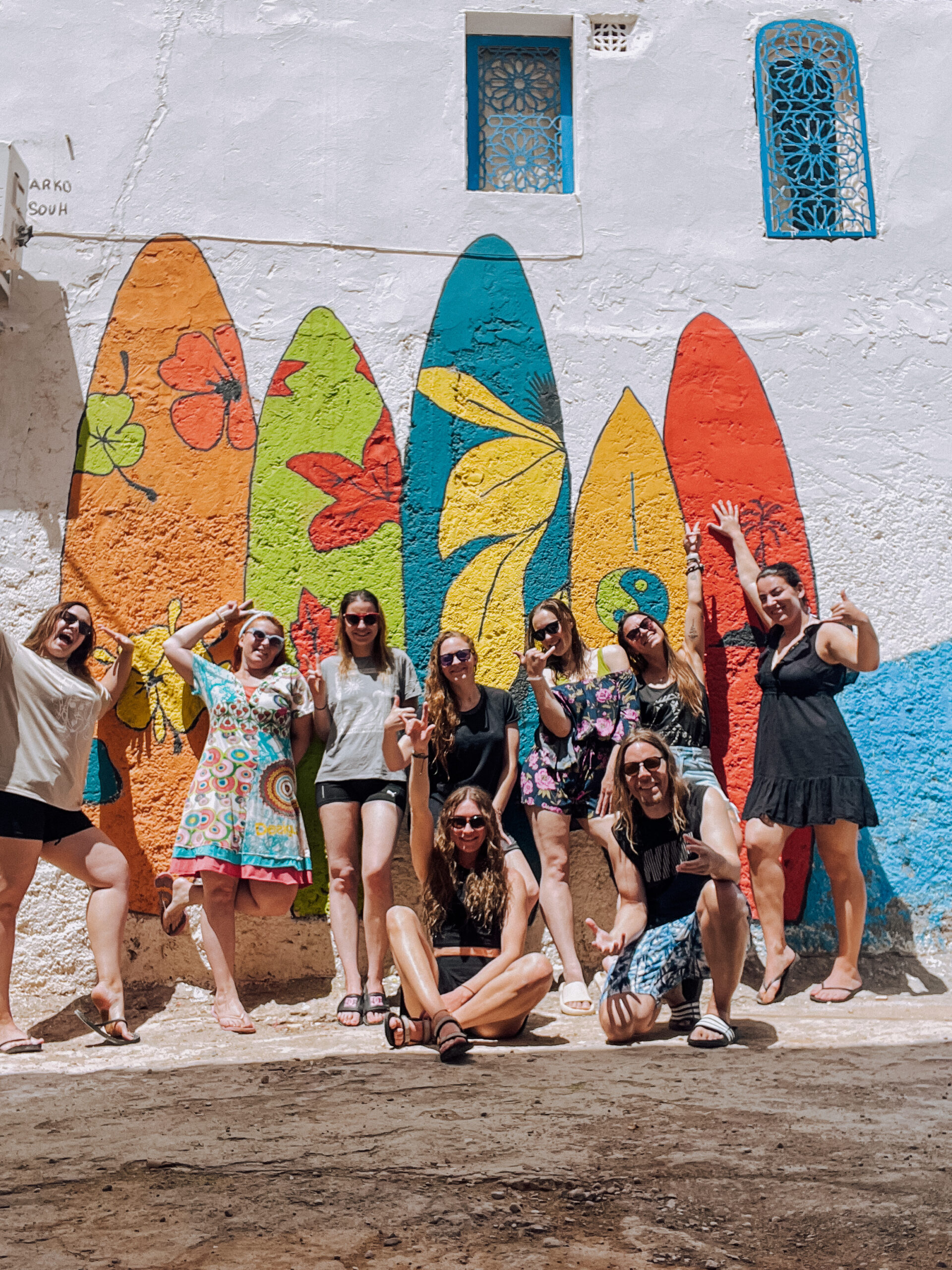 surf yoga retreat marokko alice team colorful
