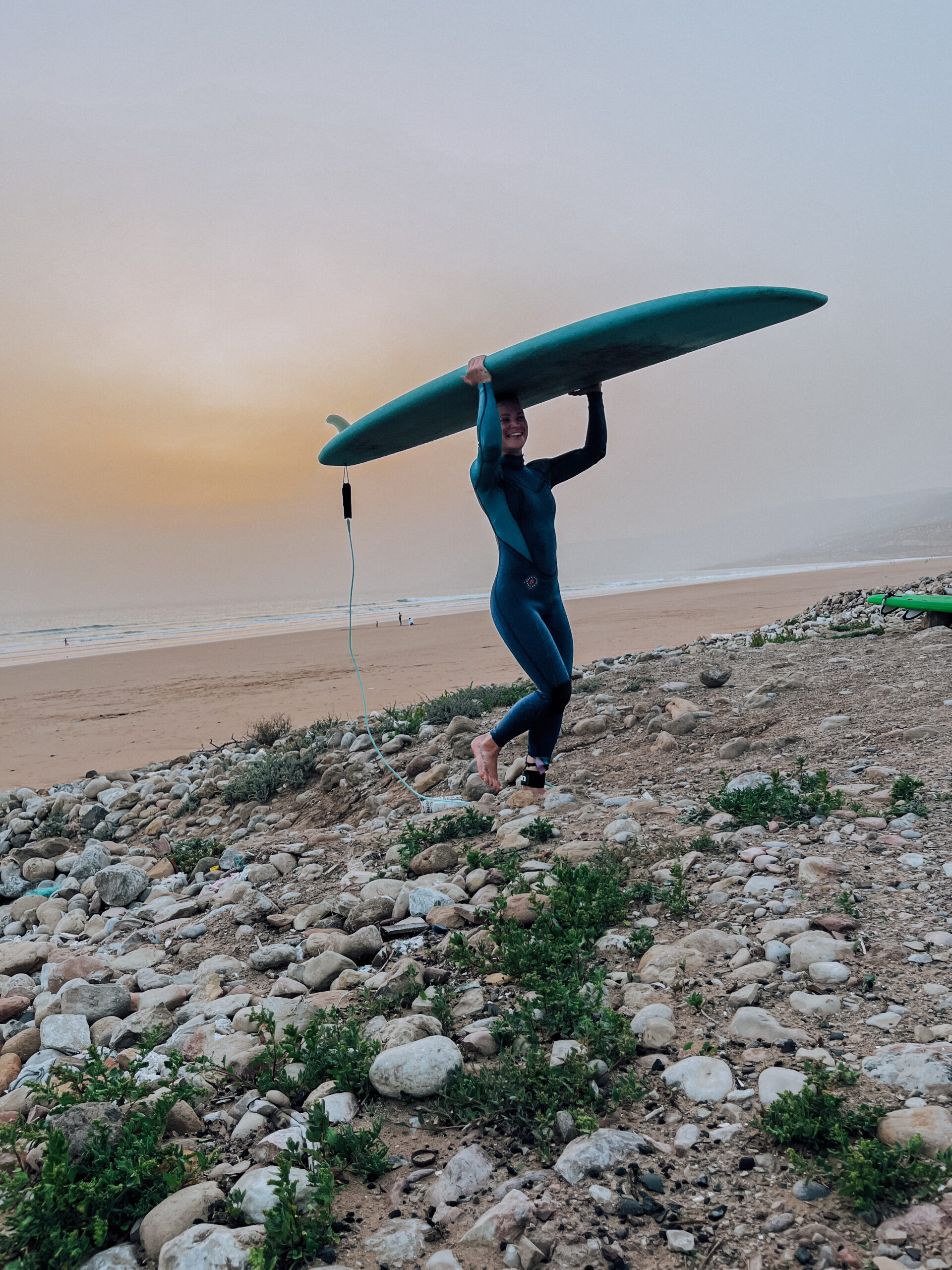 alice yoga surfen retreat marokko