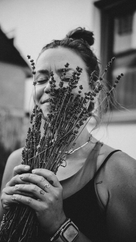 Lavendel räuchern Wildkräuter