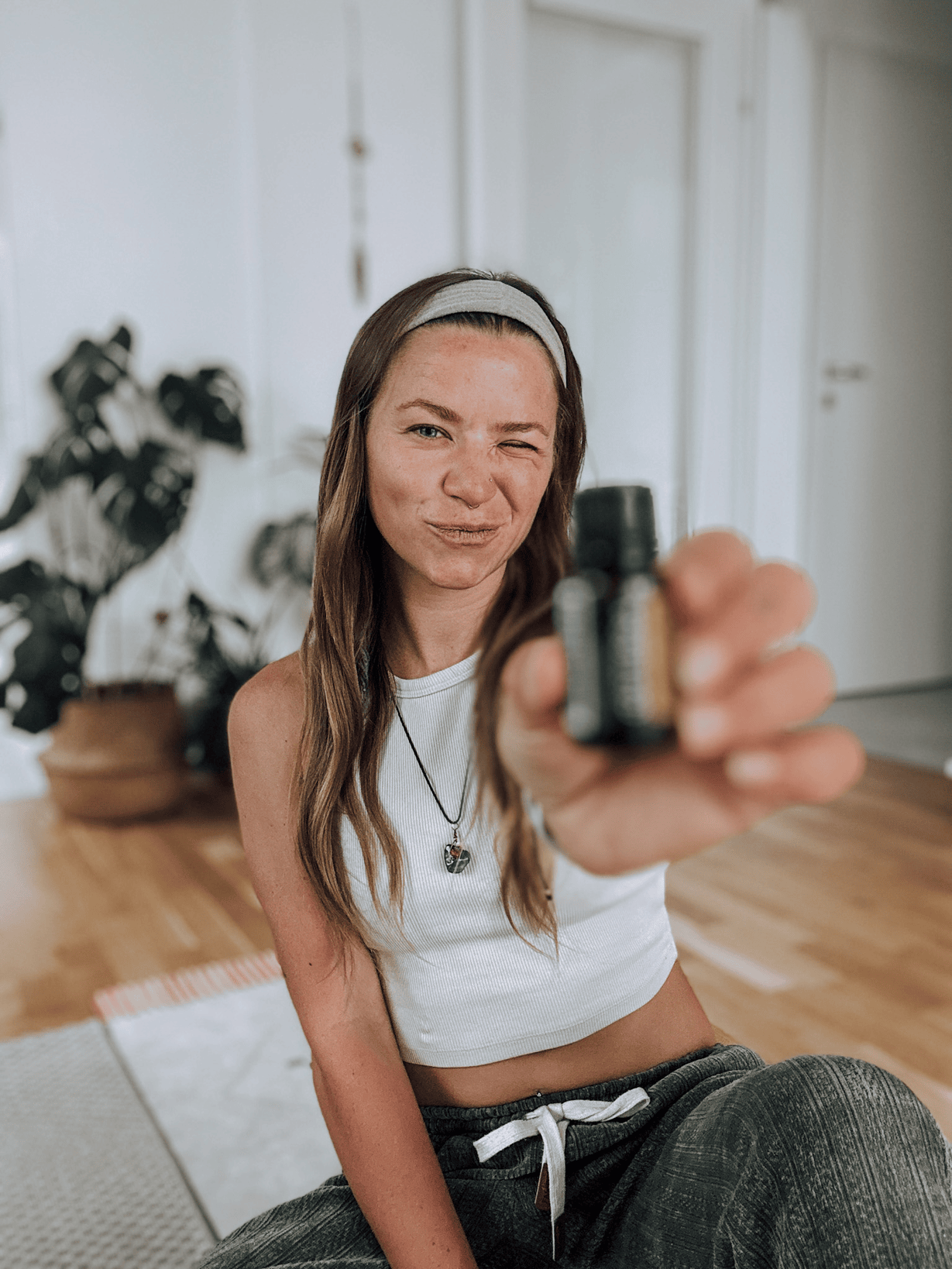lavendel räucherbündel heimische kräuter räuchern yoga ätherische öle tipps
